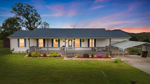 100 Katie Ln, Clay City, KY, 40312-8919 | Card Image