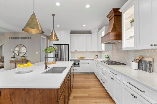 Photo representation of a similar home. Some features shown may be optional. | Image 19