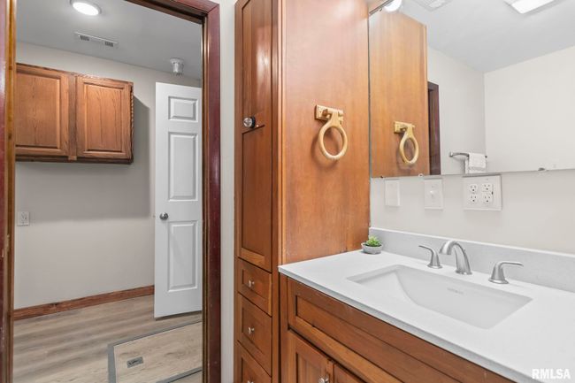 34187 E 6 Th Rd, House other with 3 bedrooms, 2 bathrooms and null parking in Pawnee IL | Image 22