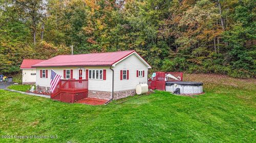 1195 Creamery Road, Clifford Twp, PA, 18407 | Card Image