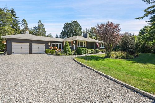 37 Old Deer Park Rd, Katonah, NY, 10536-3434 | Card Image