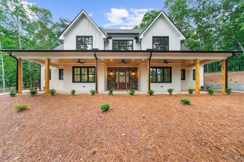 225 Laurel Place Dr, Cornelia, GA, 30531-8111 | Card Image