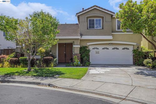 3614 Skypark Pl, Richmond, CA, 94806-6104 | Card Image