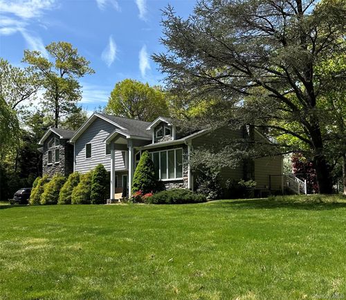 87 Soundview Dr, Port Jefferson, NY, 11777-1147 | Card Image