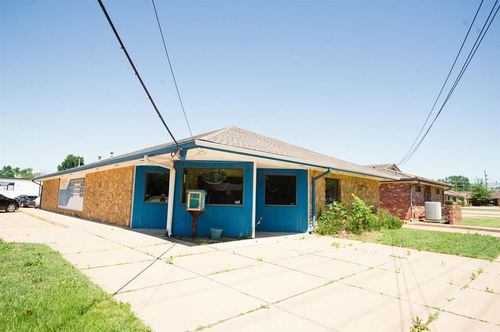 1518 W 9th Ave, Stillwater, OK, 74074-5468 | Card Image