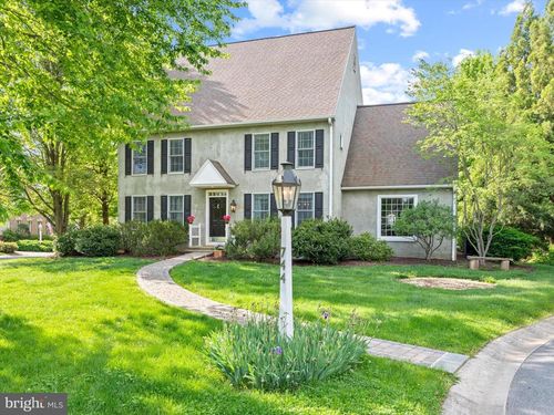 744 Goose Neck Dr, LITITZ, PA, 17543-6629 | Card Image