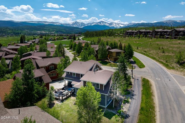 oversized corner lot right on the trail! steps from bus line | Image 37