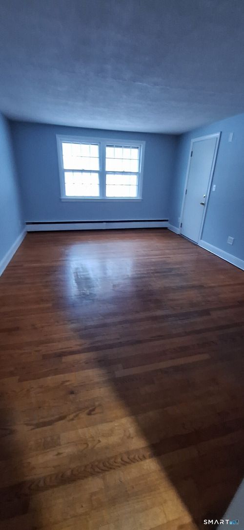 apt-2w-10 Carpenter Rd, Bolton, CT, 06043-7245 | Card Image