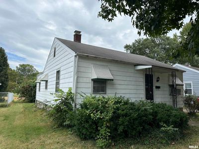 910 Keough Street, House other with 3 bedrooms, 1 bathrooms and null parking in Murphysboro IL | Image 3