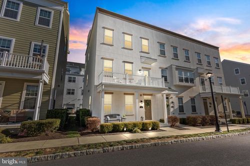 127 Prince George St, BENSALEM, PA, 19020-8715 | Card Image