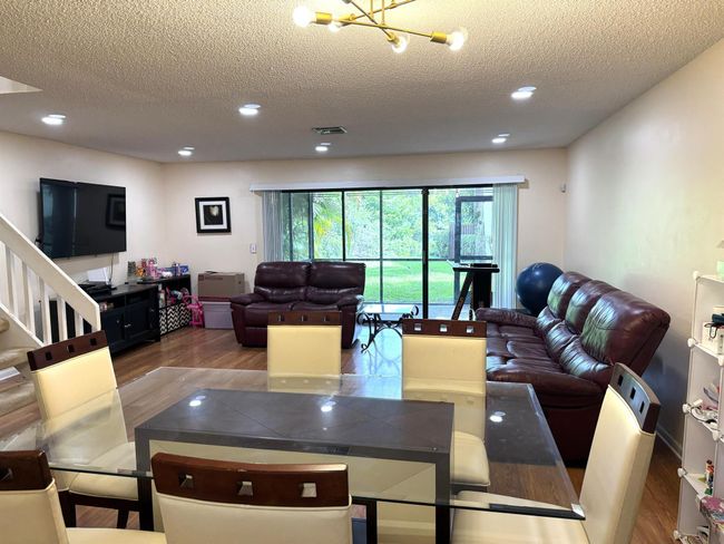 28102 - 3779 Carambola Cir N, Condo with 3 bedrooms, 3 bathrooms and null parking in Coconut Creek FL | Image 4