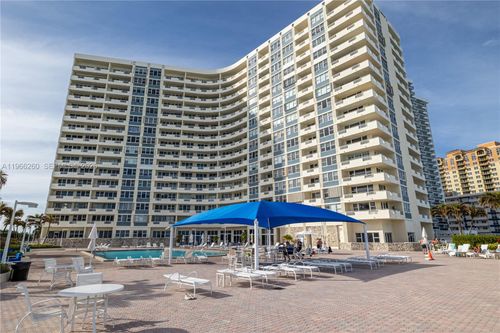 apt-718-3180 S Ocean Dr, Hallandale Beach, FL, 33009-7249 | Card Image