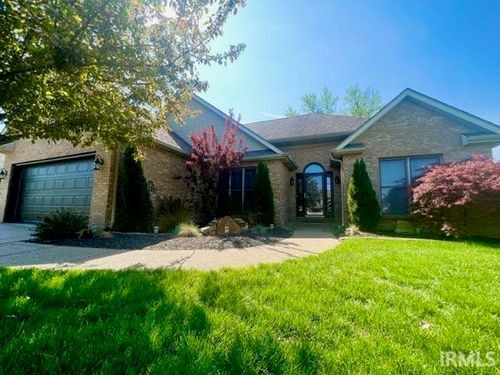 8933 Shadow Ridge Dr, Newburgh, IN, 47630-7819 | Card Image