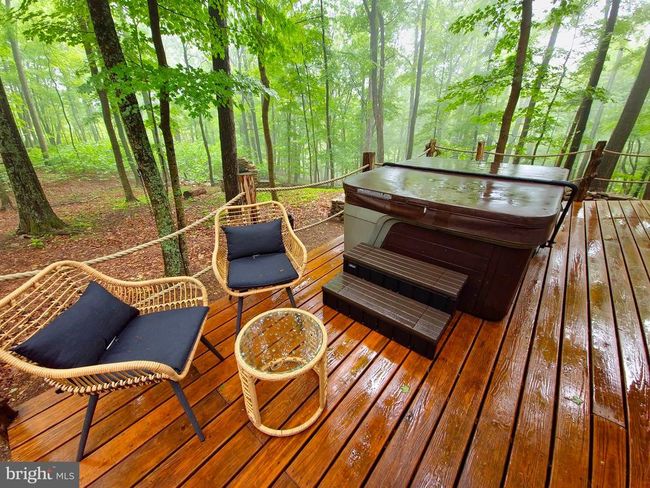 326 Preacher Ln, House other with 1 bedrooms, 1 bathrooms and null parking in Great Cacapon WV | Image 73
