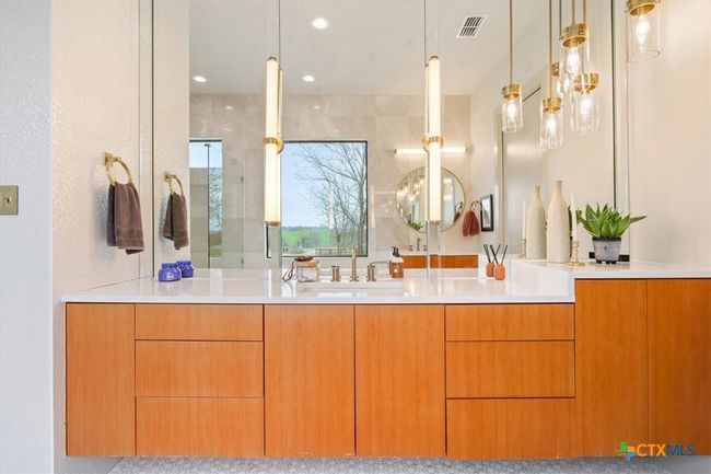 11579 Willow Grove Rd, Home with 4 bedrooms, 3 bathrooms and null parking in Moody TX | Image 21
