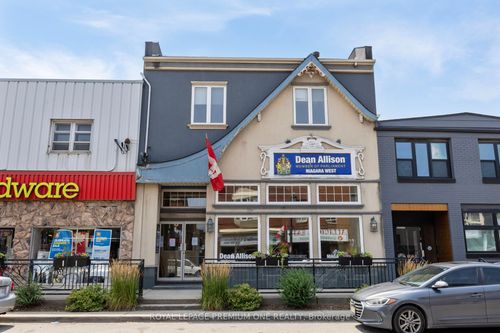 4994 King St, Lincoln, ON, L3J1B2 | Card Image