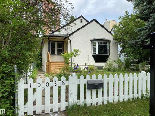 10038 88 Ave Nw, Edmonton, AB, T6E2R7 | Card Image