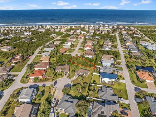 12 Laurel Dr, PALM COAST, FL, 32137-2629 | Card Image
