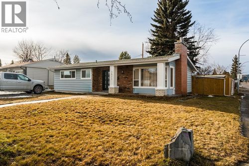 1511 Alward St, Prince George, BC, V2M2G7 | Card Image