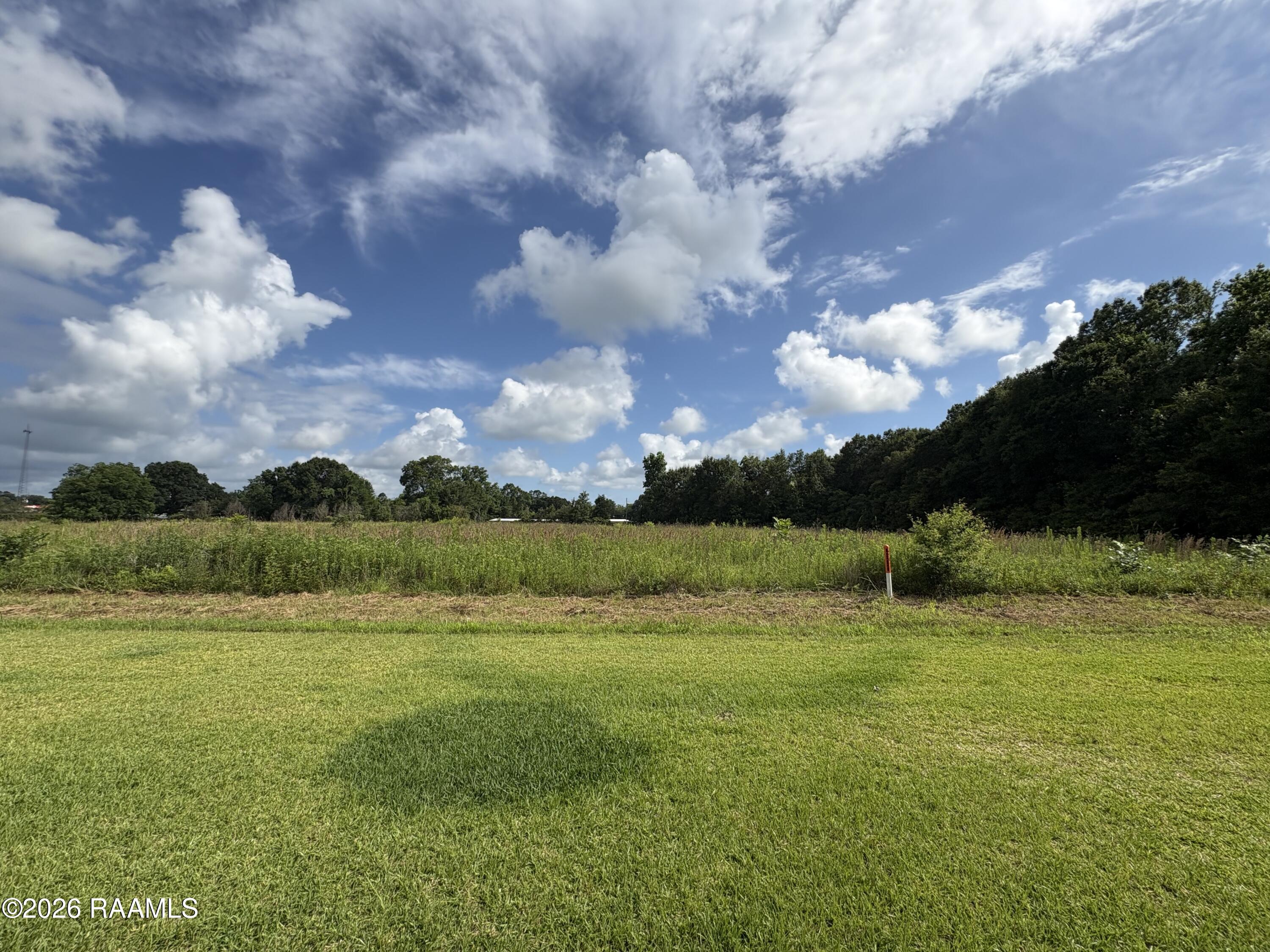 Land in Abbeville