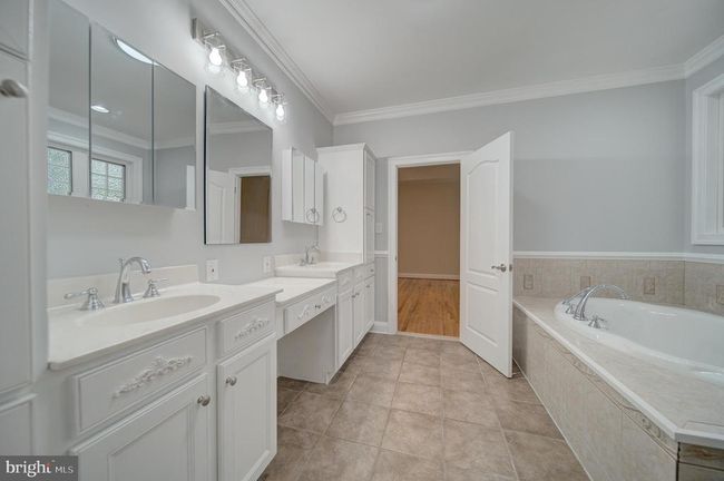 14535 Honeysuckle Way, House other with 4 bedrooms, 4 bathrooms and null parking in SWAN POINT MD | Image 32