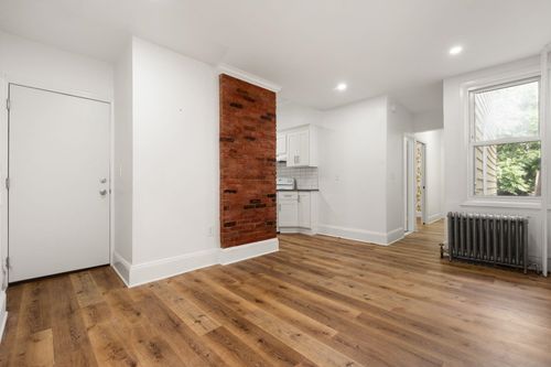 1-136A Sherman Ave, Jersey City, NJ, 07307-2163 | Card Image