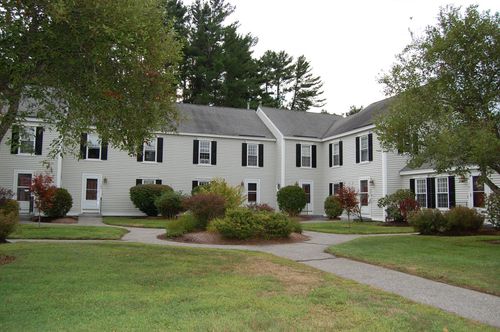 104 River Grant Dr, Hopkinton, NH, 03229-3053 | Card Image