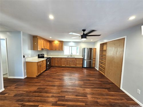 a-3754 Likini St, Honolulu, HI, 96818-2808 | Card Image
