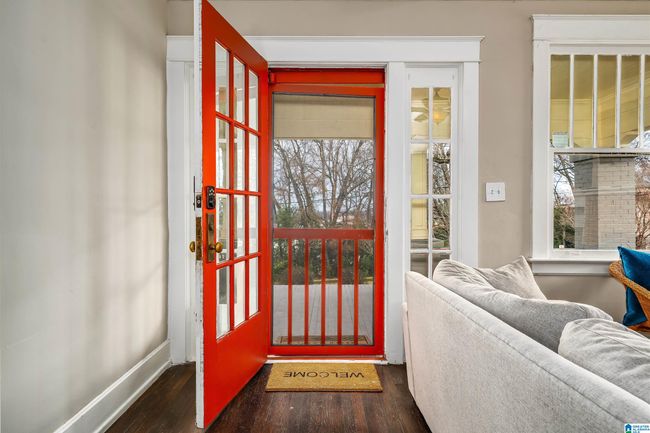 5021 6 Th Ave S, House other with 3 bedrooms, 1 bathrooms and null parking in BIRMINGHAM AL | Image 5