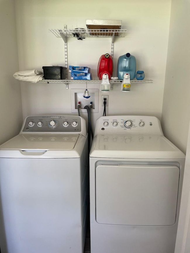 Laundry Closet | Image 14