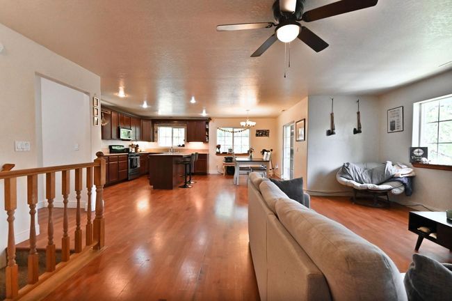 22464 N Tuolumne Rd, House other with 3 bedrooms, 3 bathrooms and null parking in Twain Harte CA | Image 35