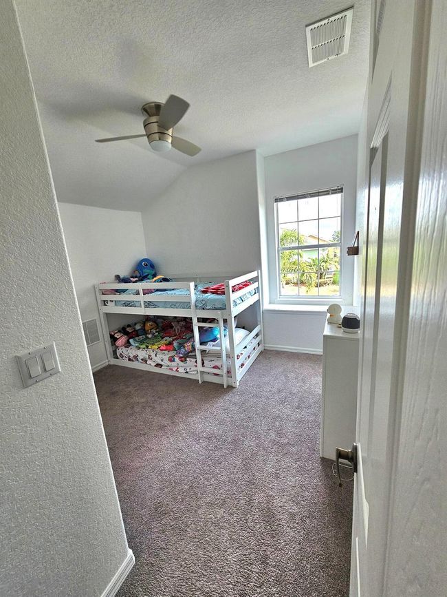 426 Cadiz Loop, House other with 5 bedrooms, 4 bathrooms and null parking in Davenport FL | Image 12