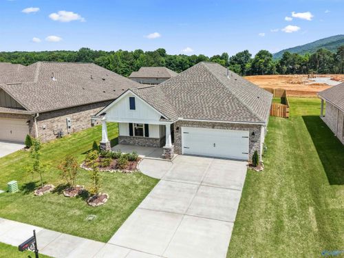 8824 Old Middlestown Rd, Gurley, AL, 35748-6700 | Card Image