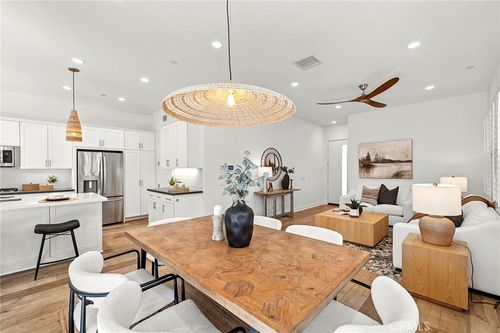 2111 Breakaway Ln, Costa Mesa, CA, 92627-5988 | Card Image