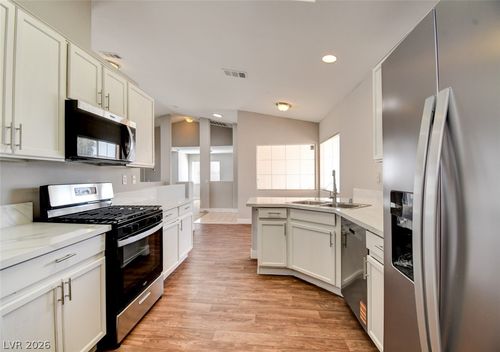 2920 Robincrest Court, North Las Vegas, NV, 89031 | Card Image