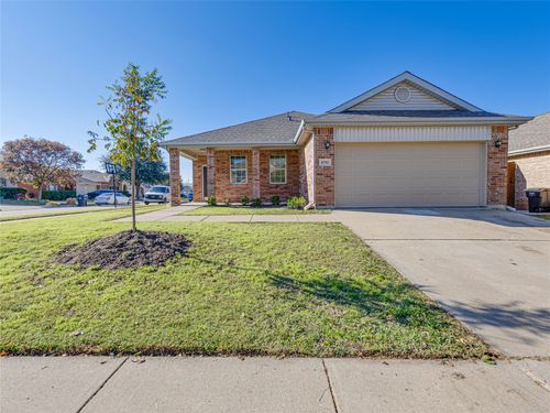 8701 Gaines Dr, Fort Worth, TX, 76244-5993 | Card Image