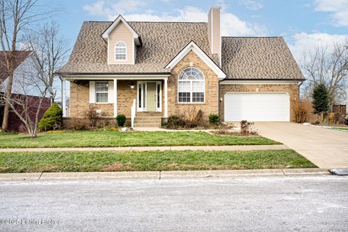 174 Lincoln Station Dr, Simpsonville, KY, 40067-5408 | Card Image