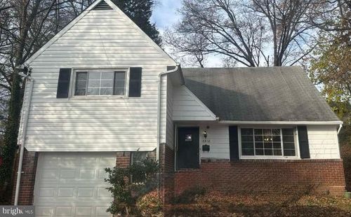 5912 61st Ave, RIVERDALE, MD, 20737-2505 | Card Image