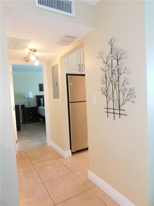 HALLWAY | Image 17
