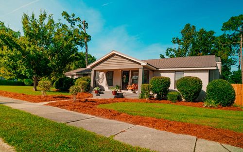 42 S Oak St, Lakeland, GA, 31635-6429 | Card Image
