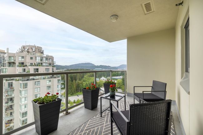 1703 - 235 Guildford Way, Condo with 2 bedrooms, 2 bathrooms and 2 parking in Port Moody BC | Image 8