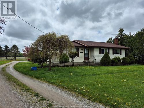 306 Concession Rd 8, Ruthven, ON, N0P2G0 | Card Image