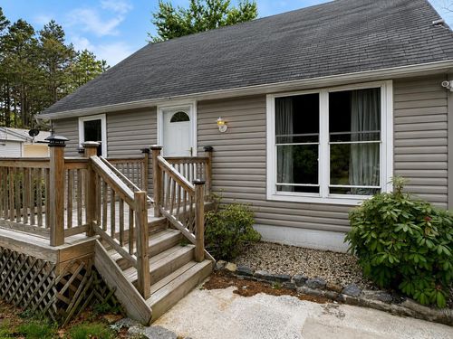 221 Meyner Ln, Newtonville, NJ, 08346-2047 | Card Image