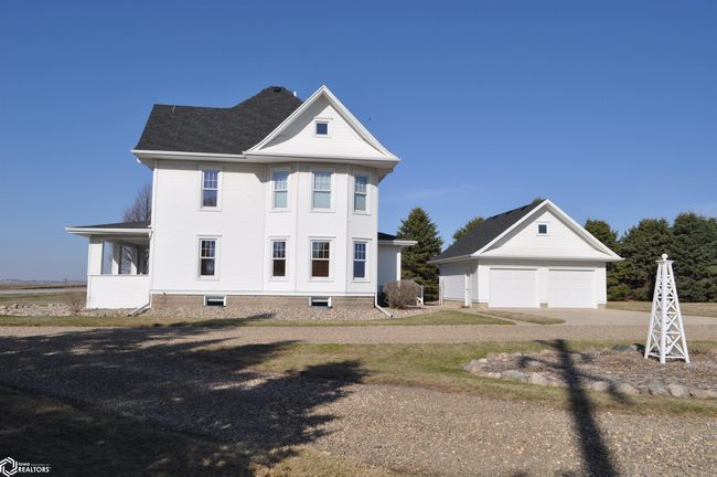 28457 Highway 30, Home with 4 bedrooms, 2 bathrooms and null parking in Glidden IA | Image 4