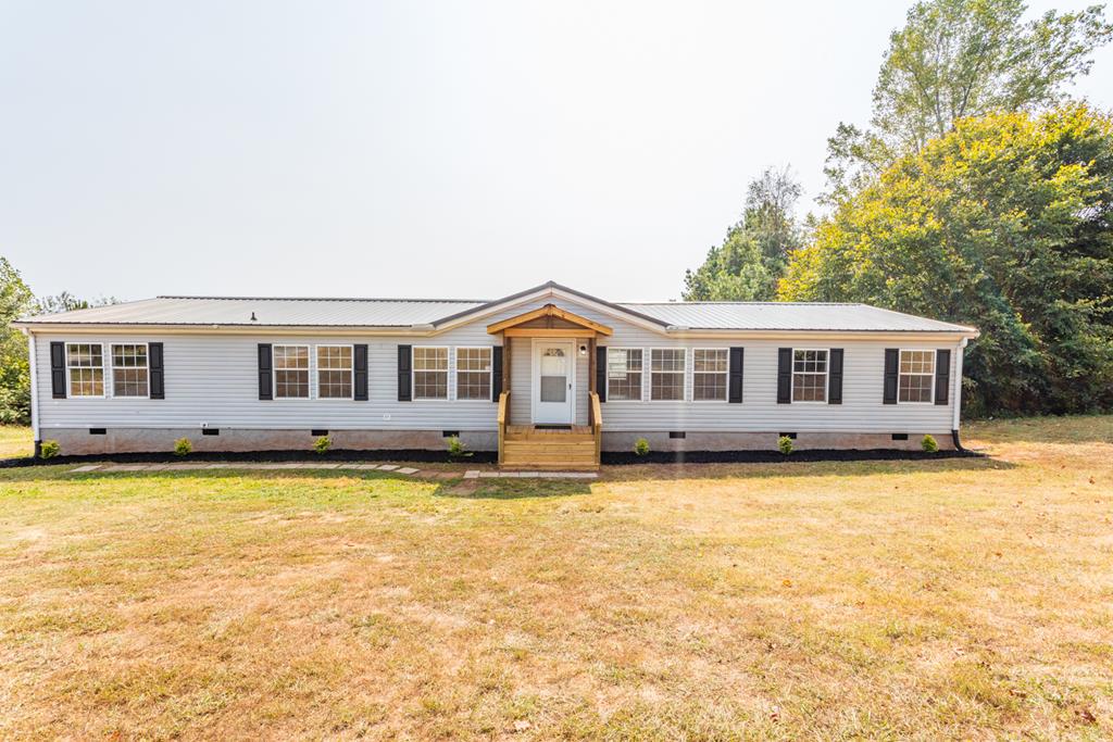 Crystal View Ct, Dalton, GA 30721