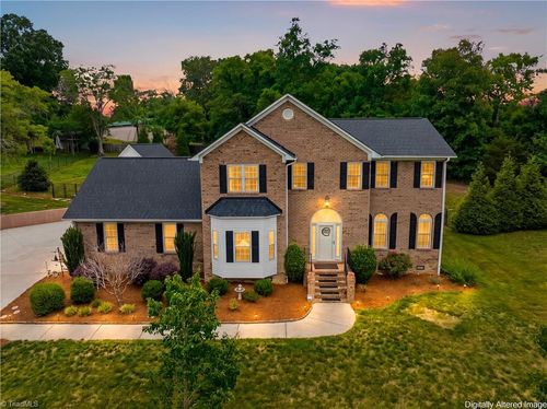 4478 Chestnut Street Ext, High Point, NC, 27265-8639 | Card Image