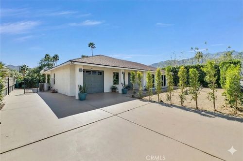 3967 E Sunny Dunes Rd, Palm Springs, CA, 92264 | Card Image
