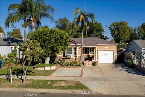 8130 Lullaby Ln, Panorama City, CA, 91402-5235 | Card Image