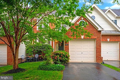 15829 Fourmile Creek Ct, HAYMARKET, VA, 20169-5427 | Card Image