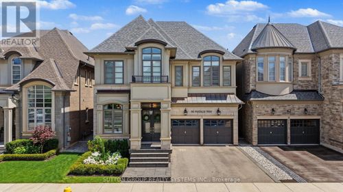 66 Natalie Way, Oakville, ON, L6H0V4 | Card Image